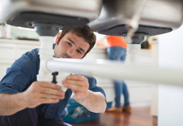 Best Toilet Repair Services  in Hubbard, OR